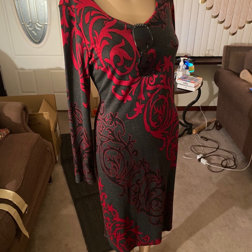 ECI scroll print midi dress